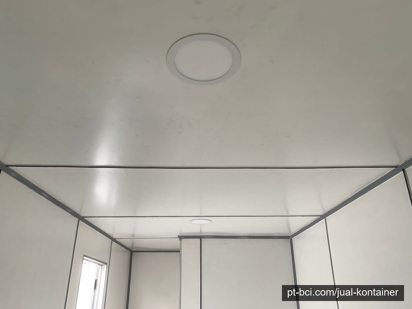 Office Container 20ft (Standar) – BCI Group ContainerPlus