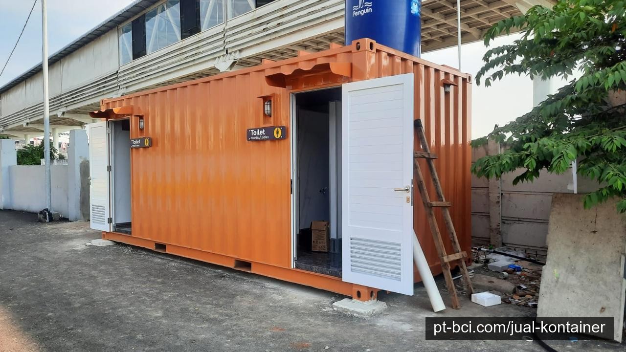 Toilet Container 20ft Custom – BCI Group ContainerPlus