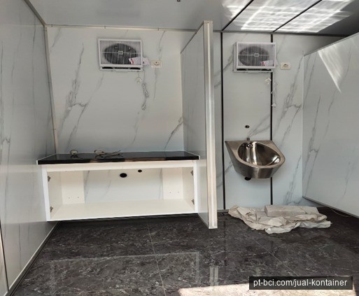 Toilet Container 20ft Custom – BCI Group ContainerPlus